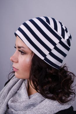 Youth women's hats. Strip.485131105 485131105 photo